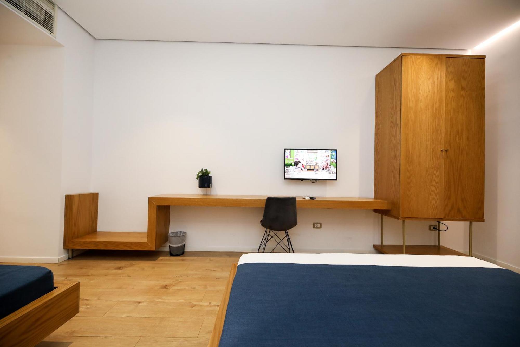 H&M Hotel Vlore Ngoại thất bức ảnh